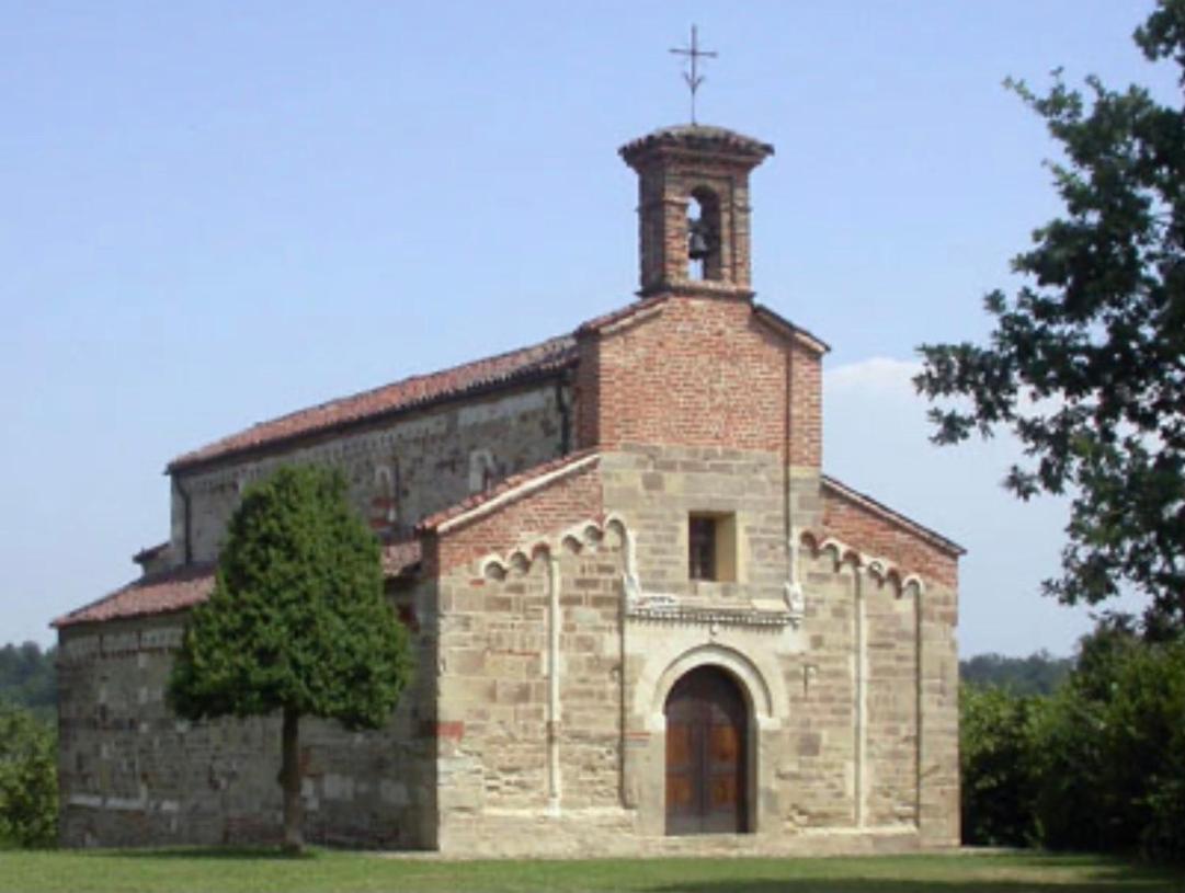 Appartamento In Cascina -La Cascinetta Di Ali- Roatto Luaran gambar