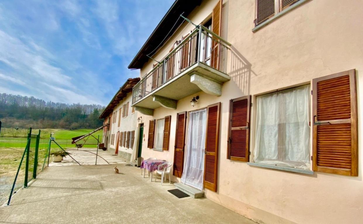 Appartamento In Cascina -La Cascinetta Di Ali- Roatto Luaran gambar